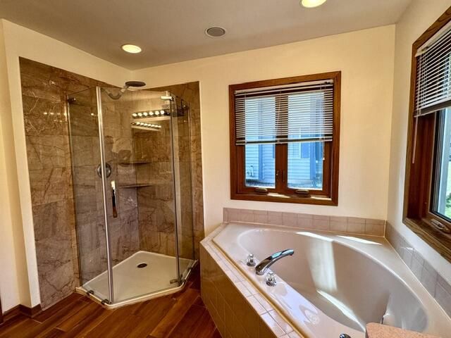 N53W14172 St Andrews DRIVE, Menomonee Falls, WI 53051