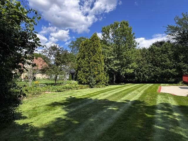 N53W14172 St Andrews DRIVE, Menomonee Falls, WI 53051