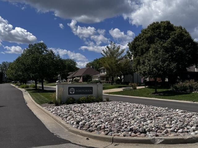 N53W14172 St Andrews DRIVE, Menomonee Falls, WI 53051