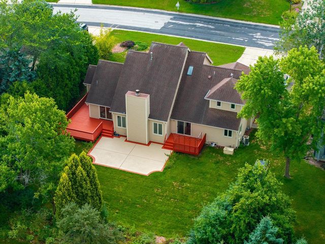N53W14172 St Andrews DRIVE, Menomonee Falls, WI 53051