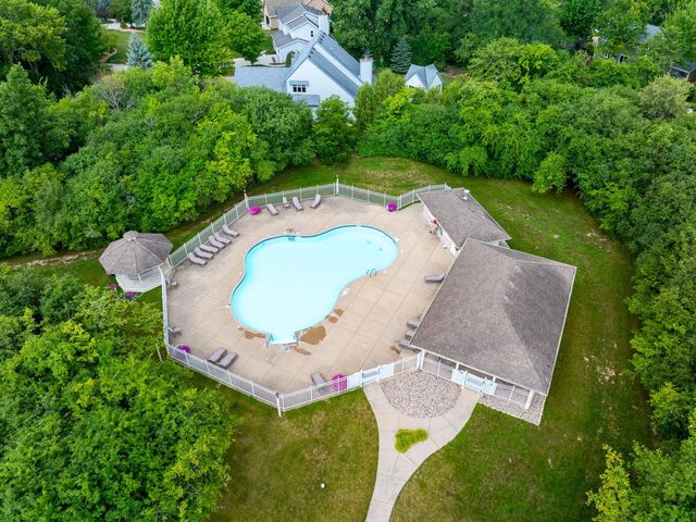 N53W14172 St Andrews DRIVE, Menomonee Falls, WI 53051