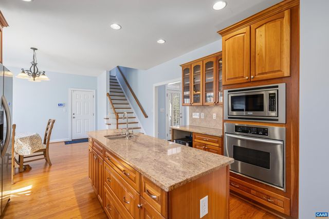 381 BYBEE ESTATES LN, Palmyra, VA 22963