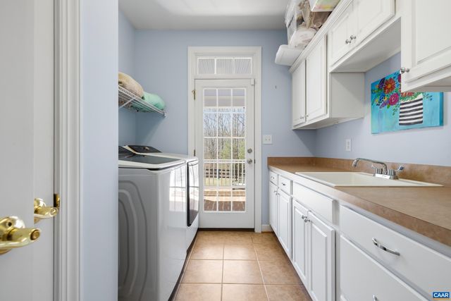 381 BYBEE ESTATES LN, Palmyra, VA 22963