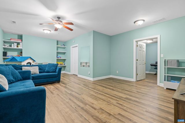 381 BYBEE ESTATES LN, Palmyra, VA 22963