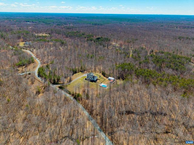 381 BYBEE ESTATES LN, Palmyra, VA 22963