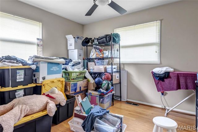 1730 Parktree Lane, St Louis, MO 63138