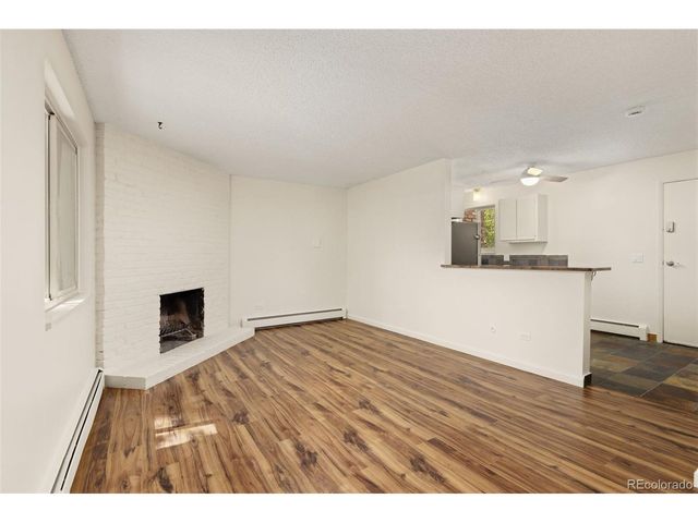 8060 W 9th Ave 207, Lakewood, CO 80214