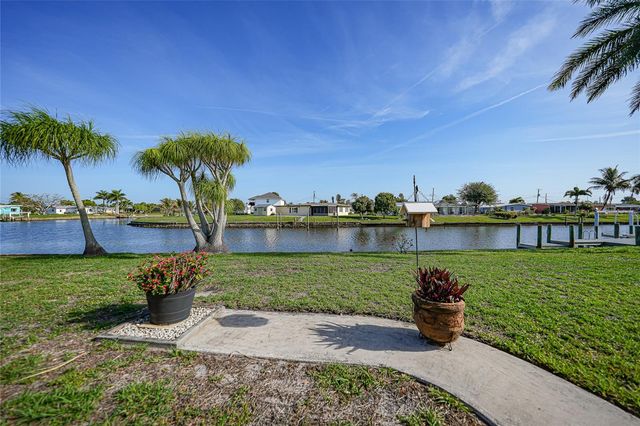 381 WEBER TERRACE, Port Charlotte, FL 33952