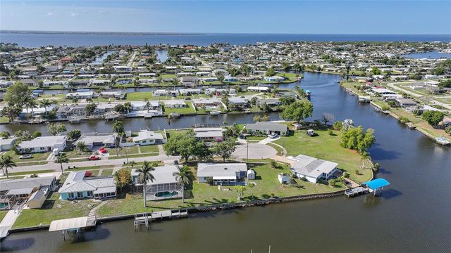 381 WEBER TERRACE, Port Charlotte, FL 33952