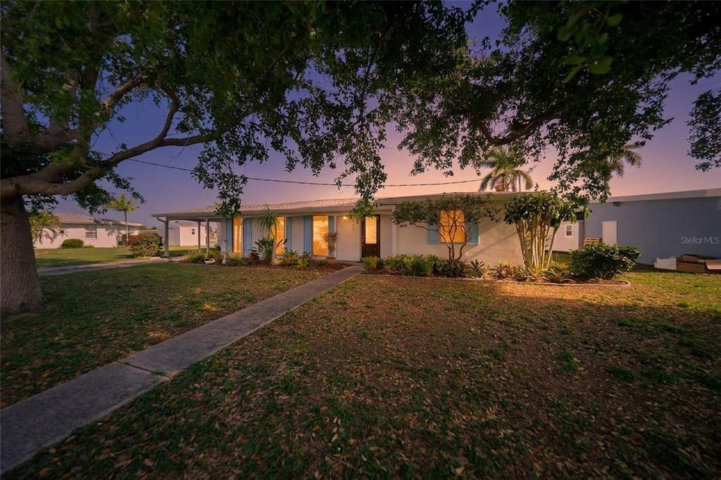 381 WEBER TERRACE, Port Charlotte, FL 33952