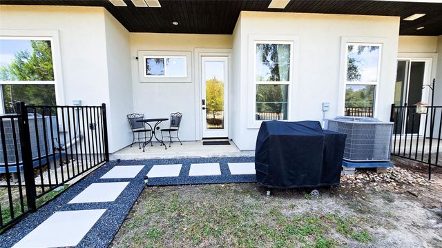 12001 Vista Parke DR 102, Austin, TX 78726