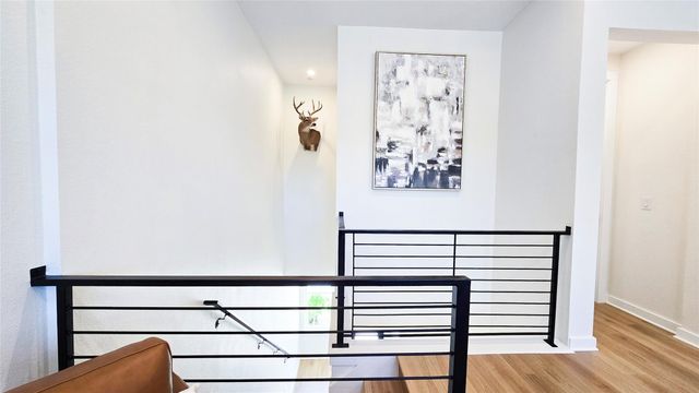 12001 Vista Parke DR 102, Austin, TX 78726