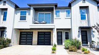 12001 Vista Parke DR 102, Austin, TX 78726