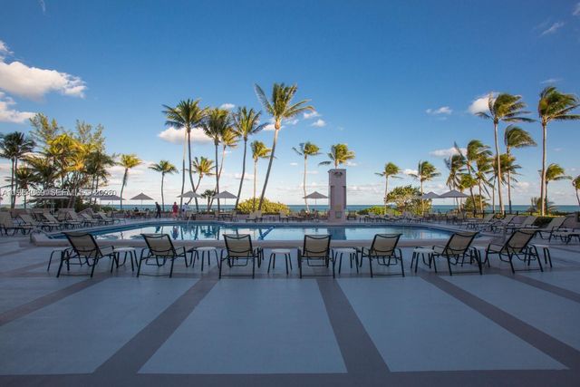 201 Crandon Blvd 306, Key Biscayne, FL 33149