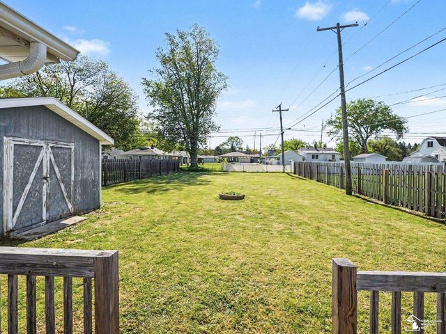1480 Walnut Street, Monroe, MI 48162