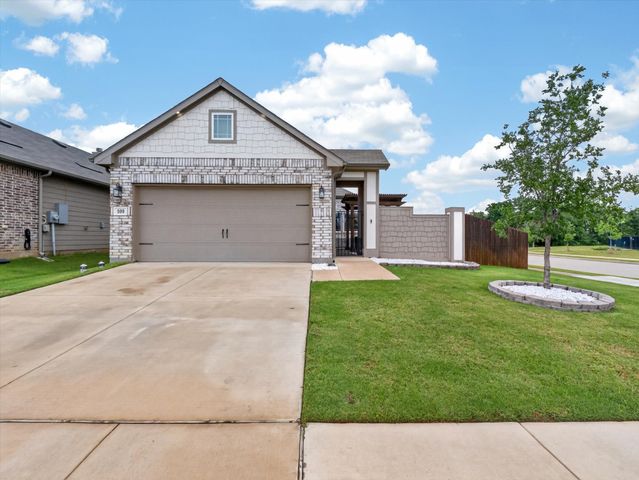 599 Concho Street, Aubrey, TX 76227