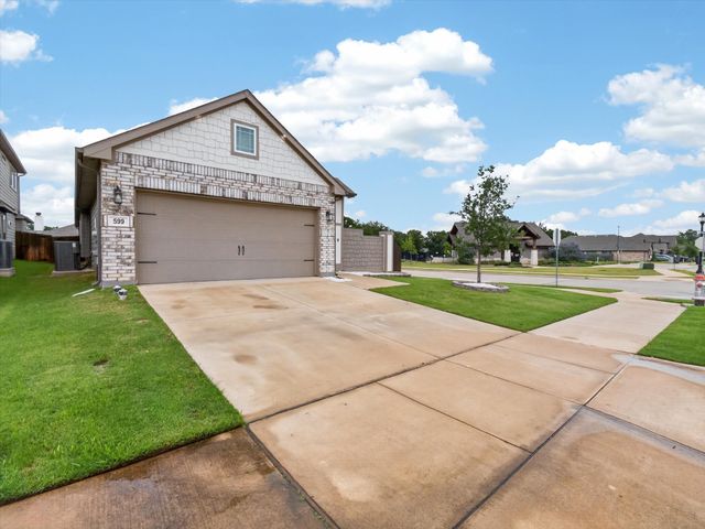 599 Concho Street, Aubrey, TX 76227