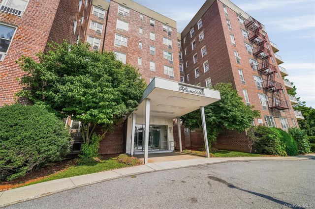 125 Bronx River Road 2F, Yonkers, NY 10704