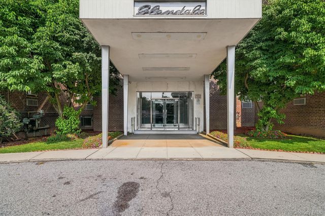 125 Bronx River Road 2F, Yonkers, NY 10704