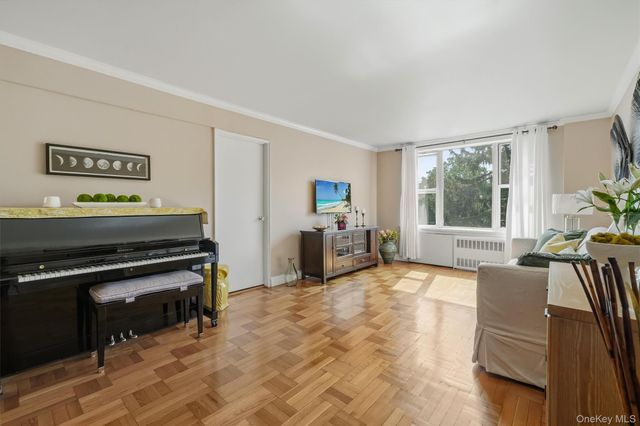 125 Bronx River Road 2F, Yonkers, NY 10704