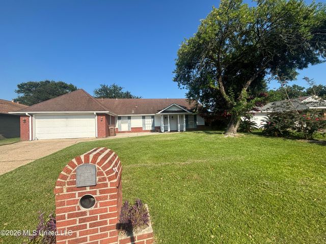 2187 Baywood Drive, Biloxi, MS 39532