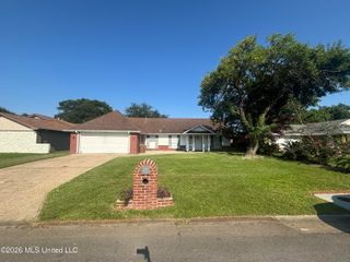 2187 Baywood Drive, Biloxi, MS 39532