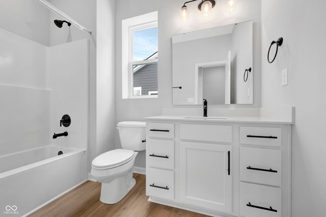 3263 Wrangler Drive, Bargersville, IN 46106