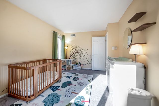 10411 S Komensky Avenue 101B, Oak Lawn, IL 60453