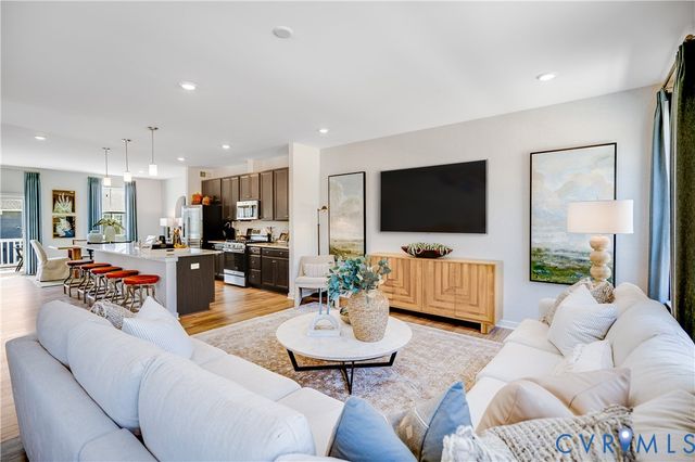 8756 Pioneer Hill Dr, Chesterfield, VA 23832