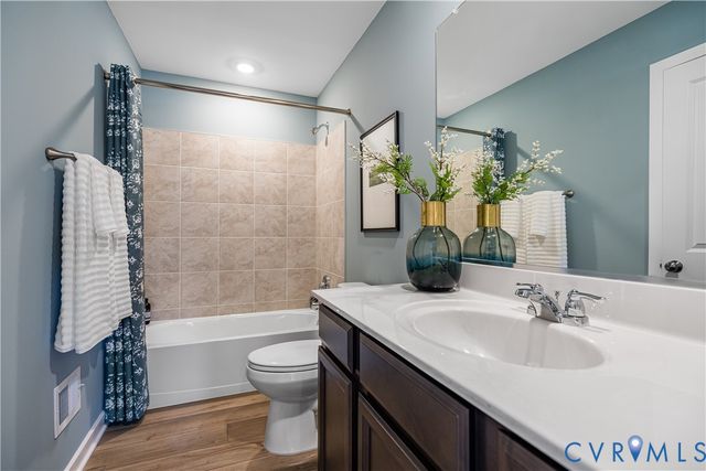 8756 Pioneer Hill Dr, Chesterfield, VA 23832