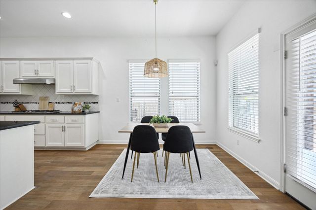 2216 Lookout Knoll DR, Leander, TX 78641
