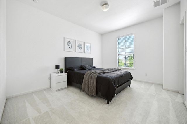 2216 Lookout Knoll DR, Leander, TX 78641