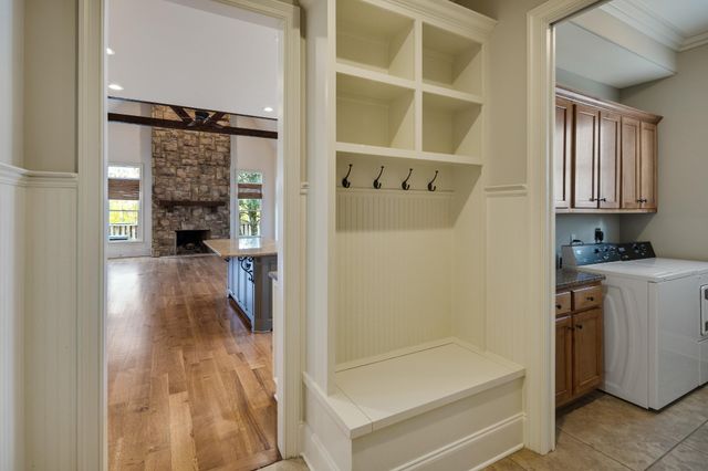 2021 FLOWERS OAK CV, Memphis, TN 38138