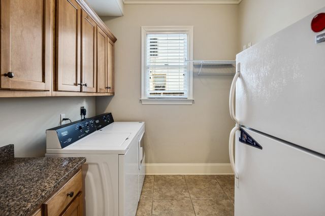 2021 FLOWERS OAK CV, Memphis, TN 38138