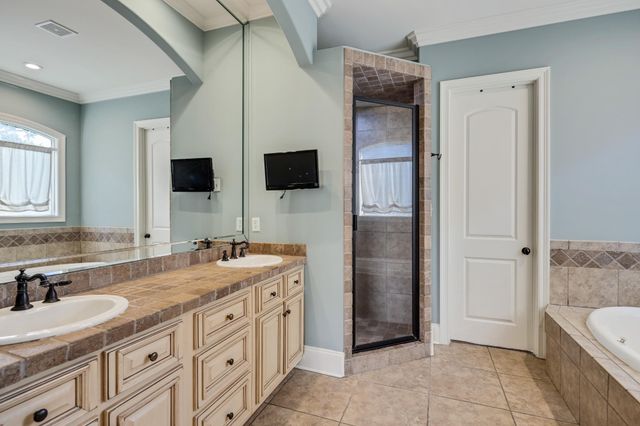 2021 FLOWERS OAK CV, Memphis, TN 38138