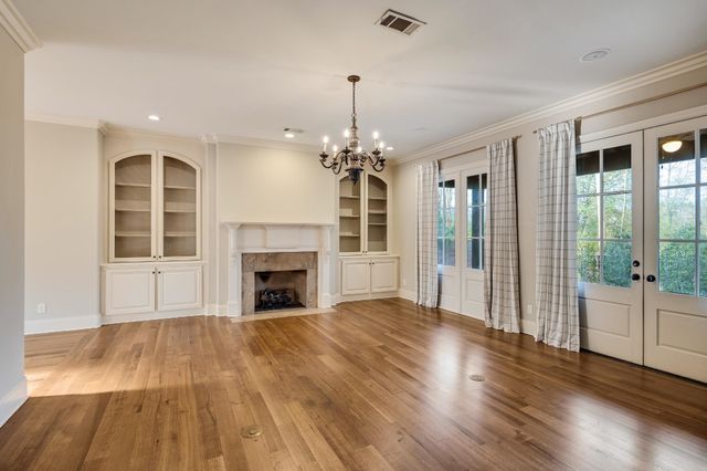 2021 FLOWERS OAK CV, Memphis, TN 38138