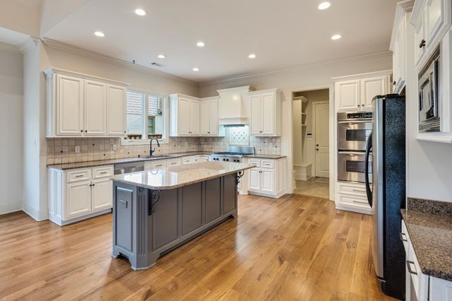 2021 FLOWERS OAK CV, Memphis, TN 38138