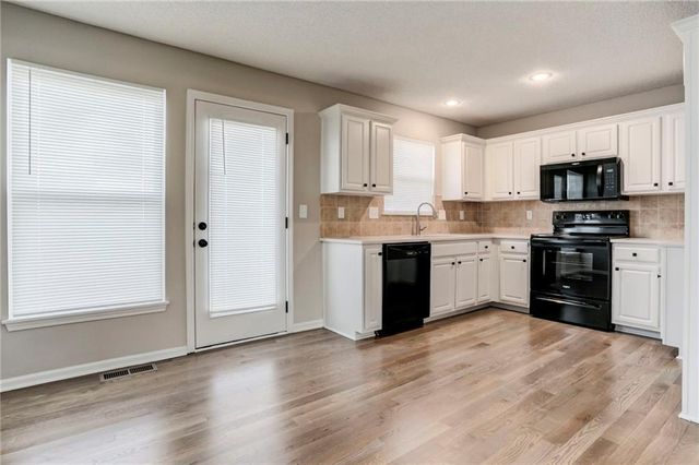 12774 Walker Street, Kansas City, KS 66109