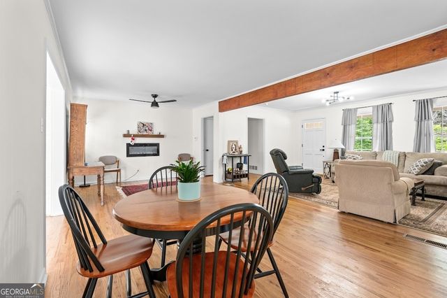 1083 Amelia Drive SW, Marietta, GA 30060