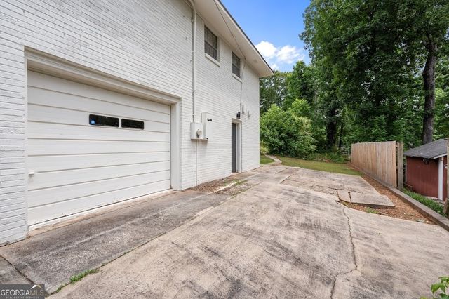 1083 Amelia Drive SW, Marietta, GA 30060