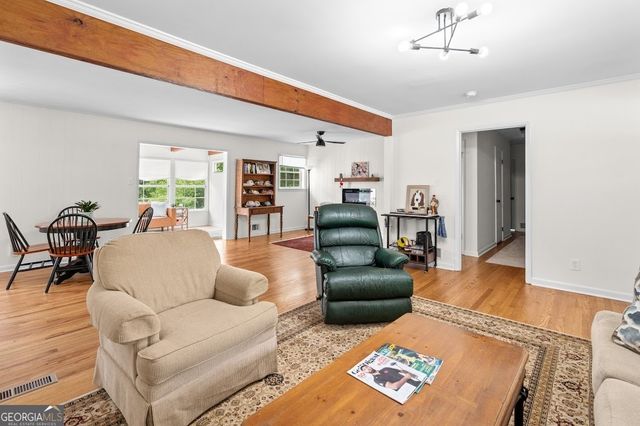 1083 Amelia Drive SW, Marietta, GA 30060