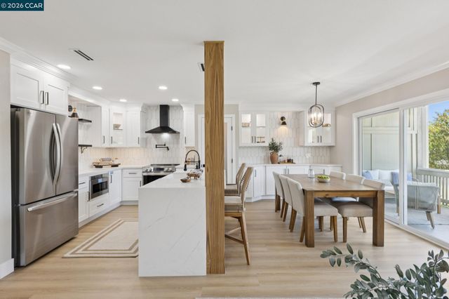 2101 Golden Rain Rd 14, Walnut Creek, CA 94595