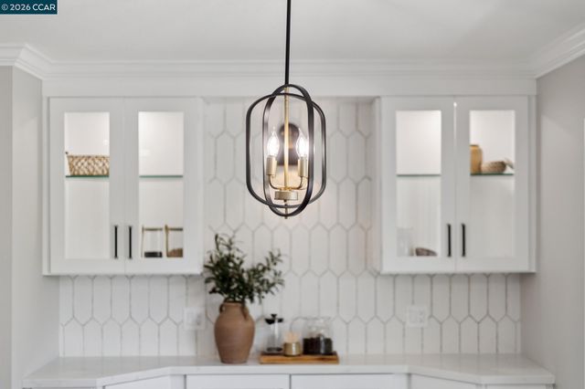 2101 Golden Rain Rd 14, Walnut Creek, CA 94595