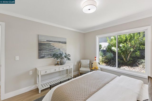 2101 Golden Rain Rd 14, Walnut Creek, CA 94595