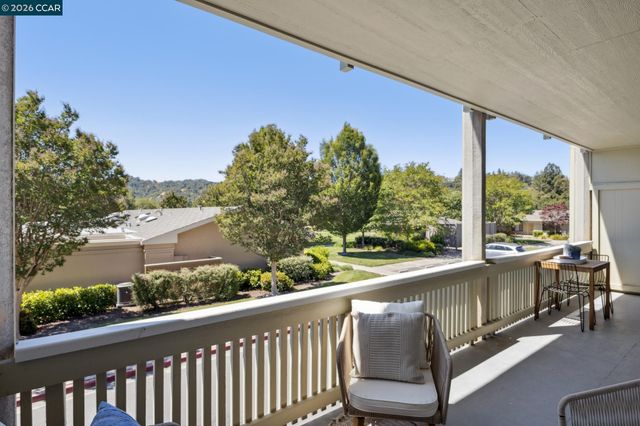 2101 Golden Rain Rd 14, Walnut Creek, CA 94595