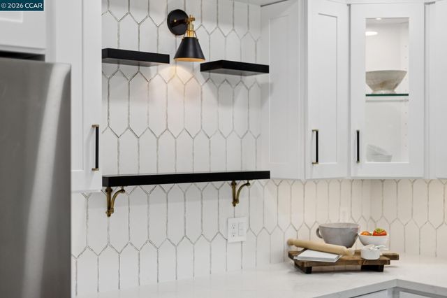 2101 Golden Rain Rd 14, Walnut Creek, CA 94595