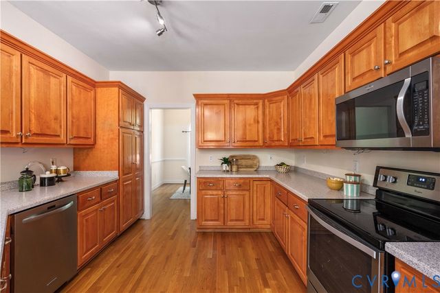 12081 Hunters Hawk Ct, Chesterfield, VA 23838