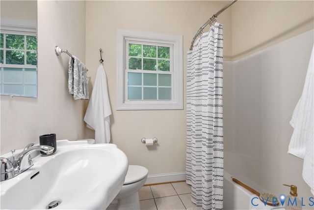 12081 Hunters Hawk Ct, Chesterfield, VA 23838
