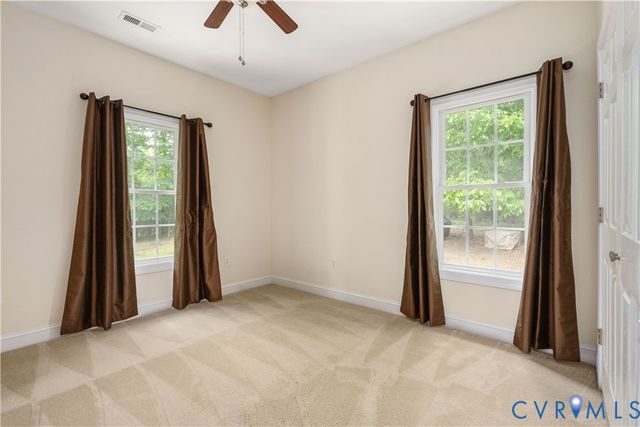 12081 Hunters Hawk Ct, Chesterfield, VA 23838