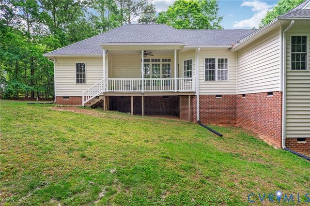 12081 Hunters Hawk Ct, Chesterfield, VA 23838